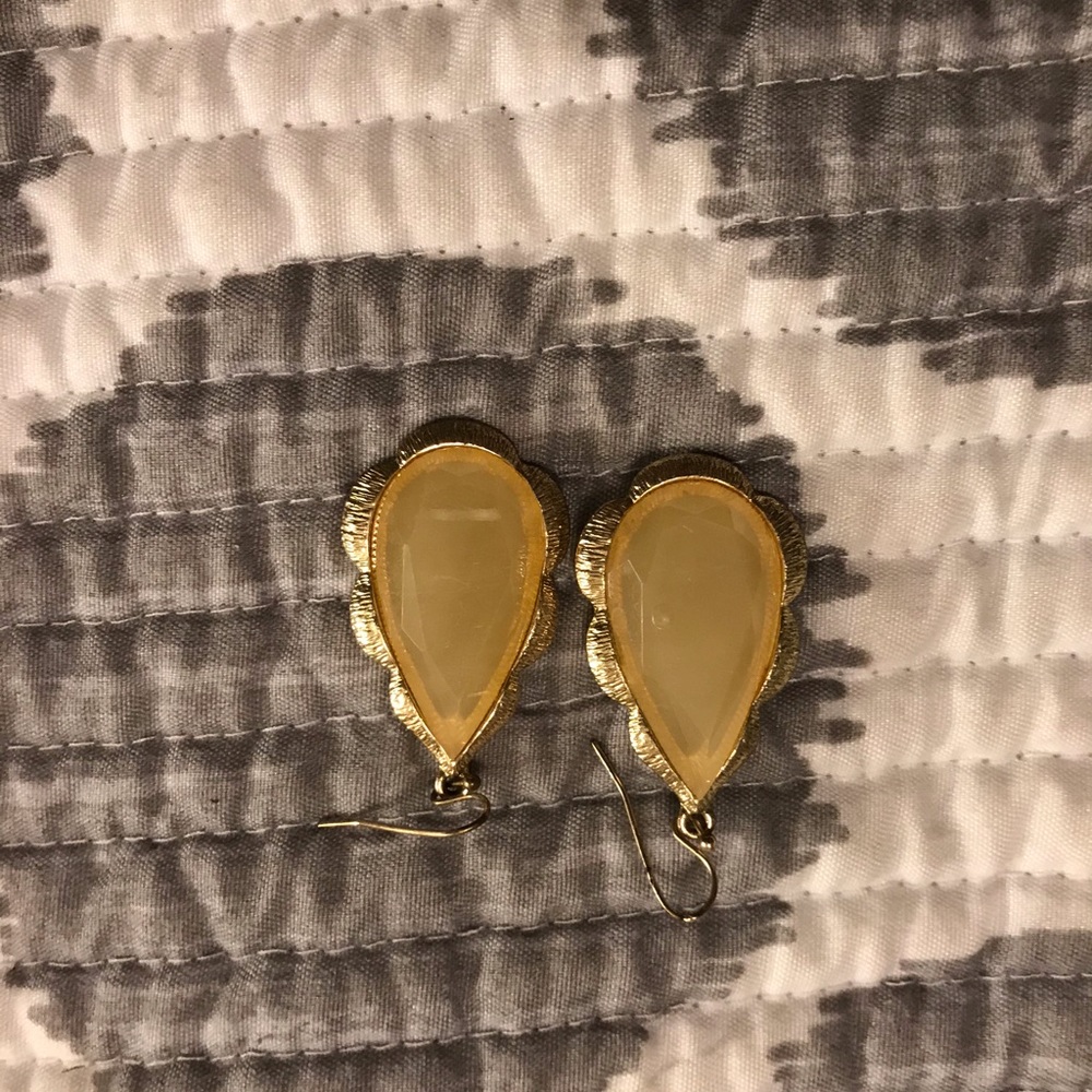 Boutique earrings